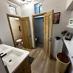 - & 3br Near *
