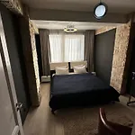 Apartment - & 3br Near