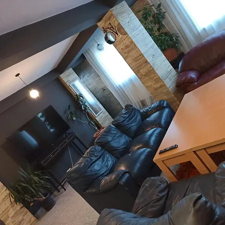 Central Residence - Studio & 3Br Apartment Near Beach Constanta