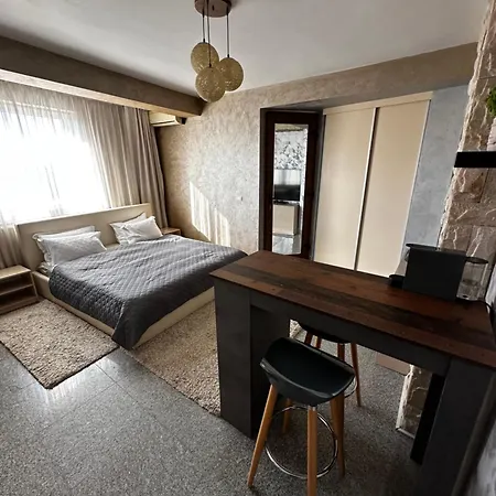 Central Residence - Studio & 3Br Apartment Near Beach