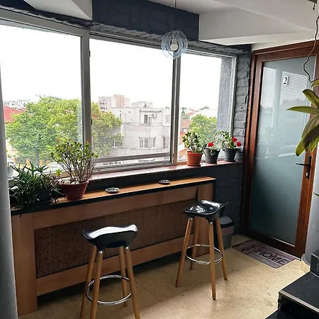 شقة - & 3br Near