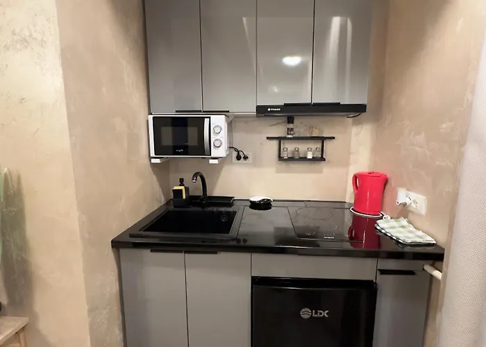 - & 3br Near كونستانتا